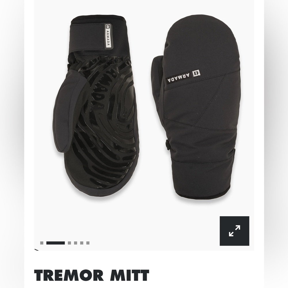 Black Tremor Mitt